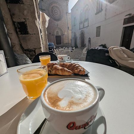 Bed and Breakfast Ca Sotto L'Arco Остуни Экстерьер фото
