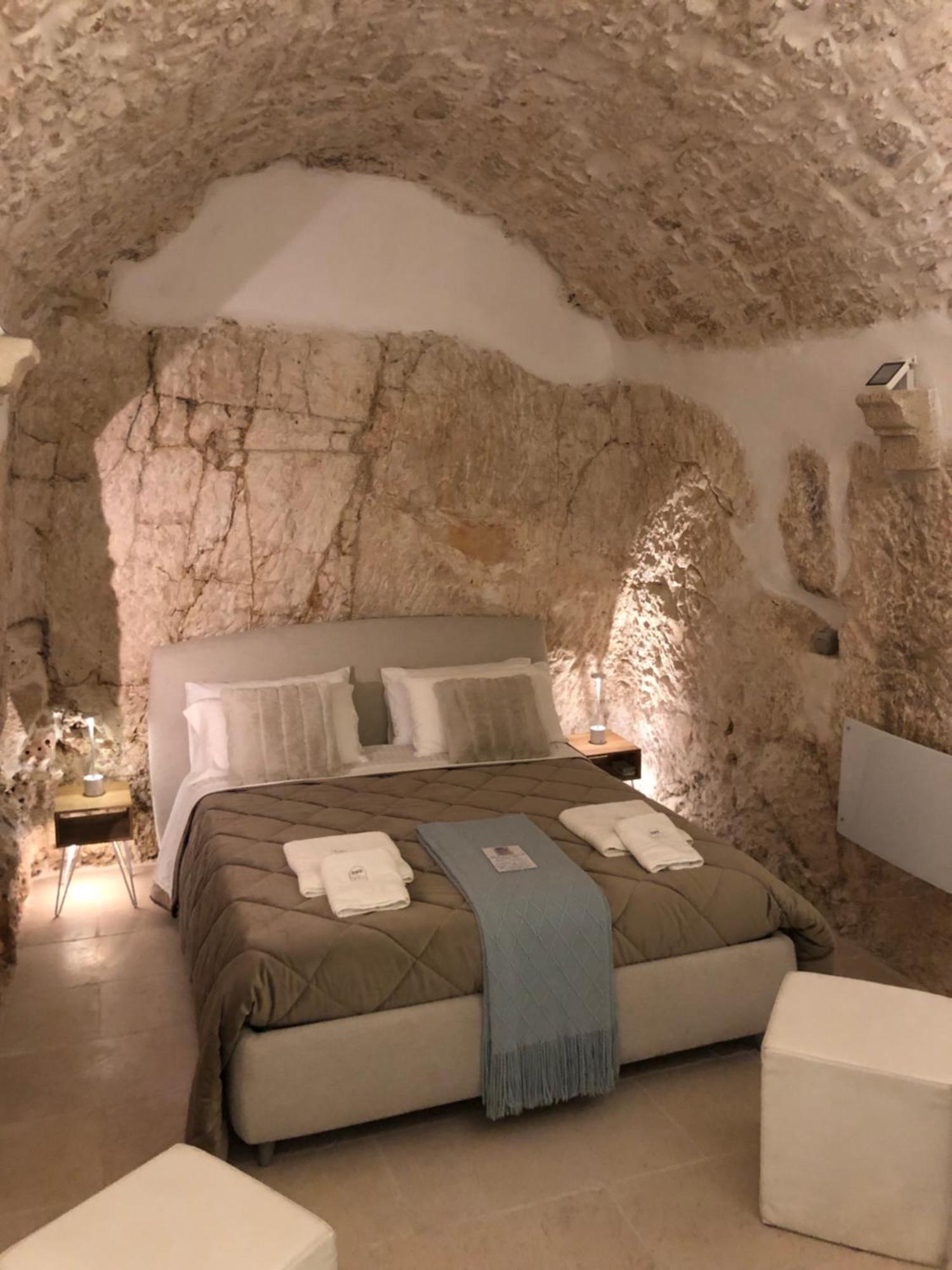 Bed and Breakfast Ca Sotto L'Arco Остуни Экстерьер фото